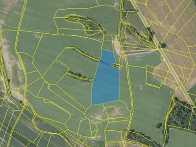 Prodej pole 99724 m²