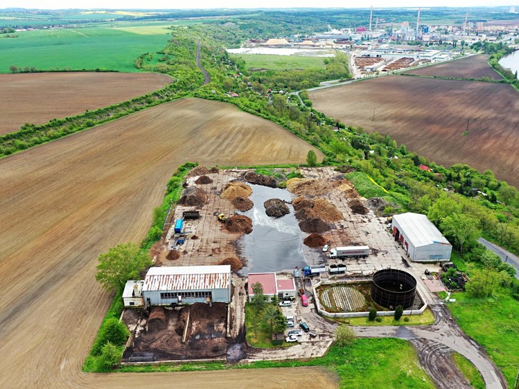 Prodej pozemku, 4 246 m² (1 z 7)