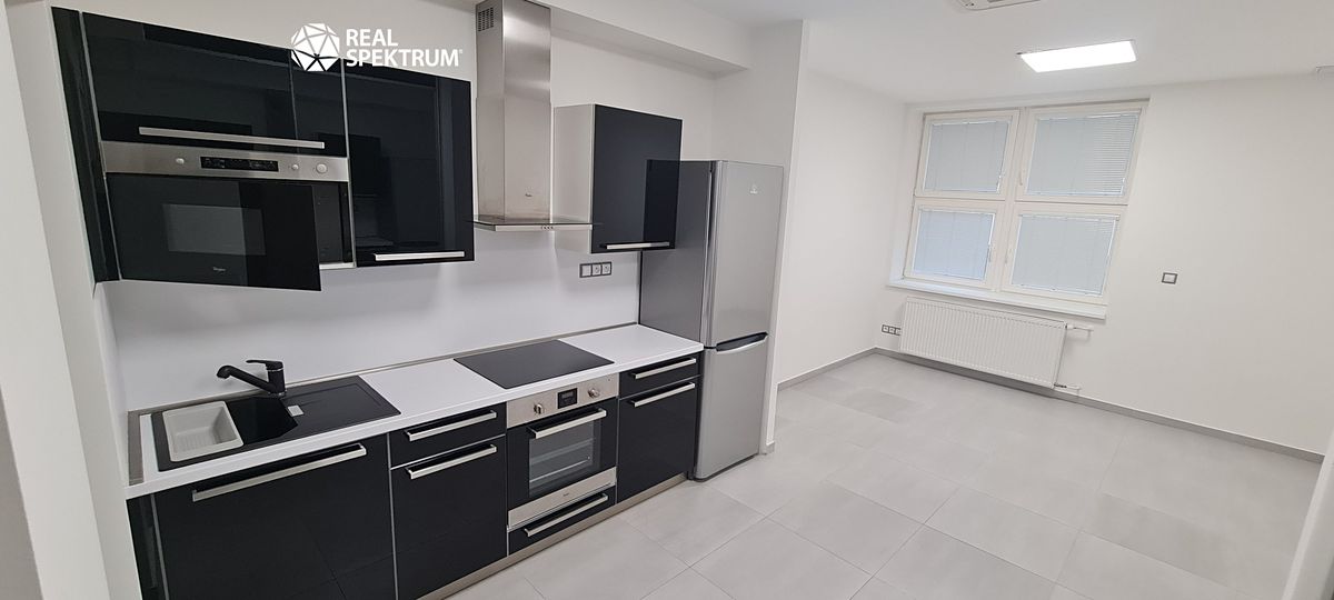 Pronájem bytu 1+kk 27 m²