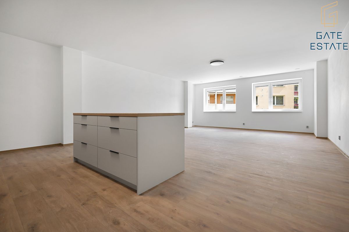 Pronájem bytu 1+kk 75 m² – fotografie 2