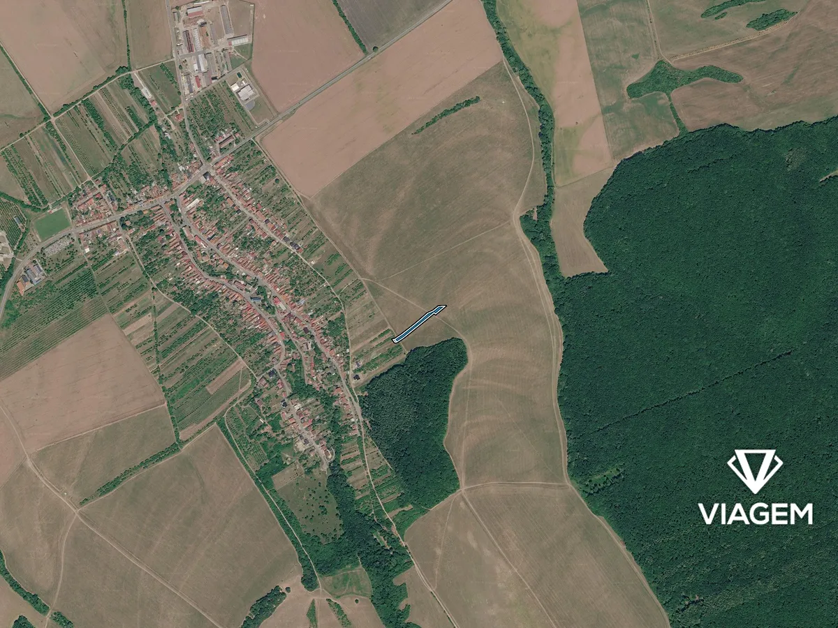 Prodej pole 1908 m²