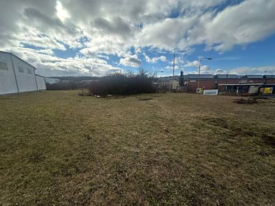 Prodej komerčního pozemku 5759 m²