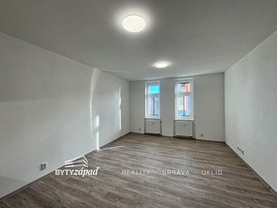 Pronájem bytu 2+kk 42 m²
