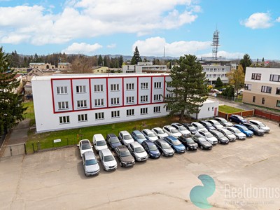 Pronájem kanceláře 351 m²