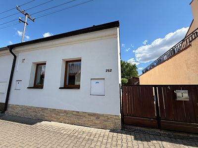 Prodej rodinného domu 100 m², pozemek 196 m²