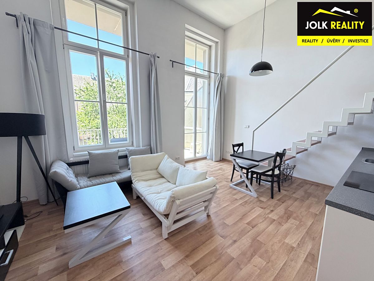 Pronájem bytu 1+kk 45 m²