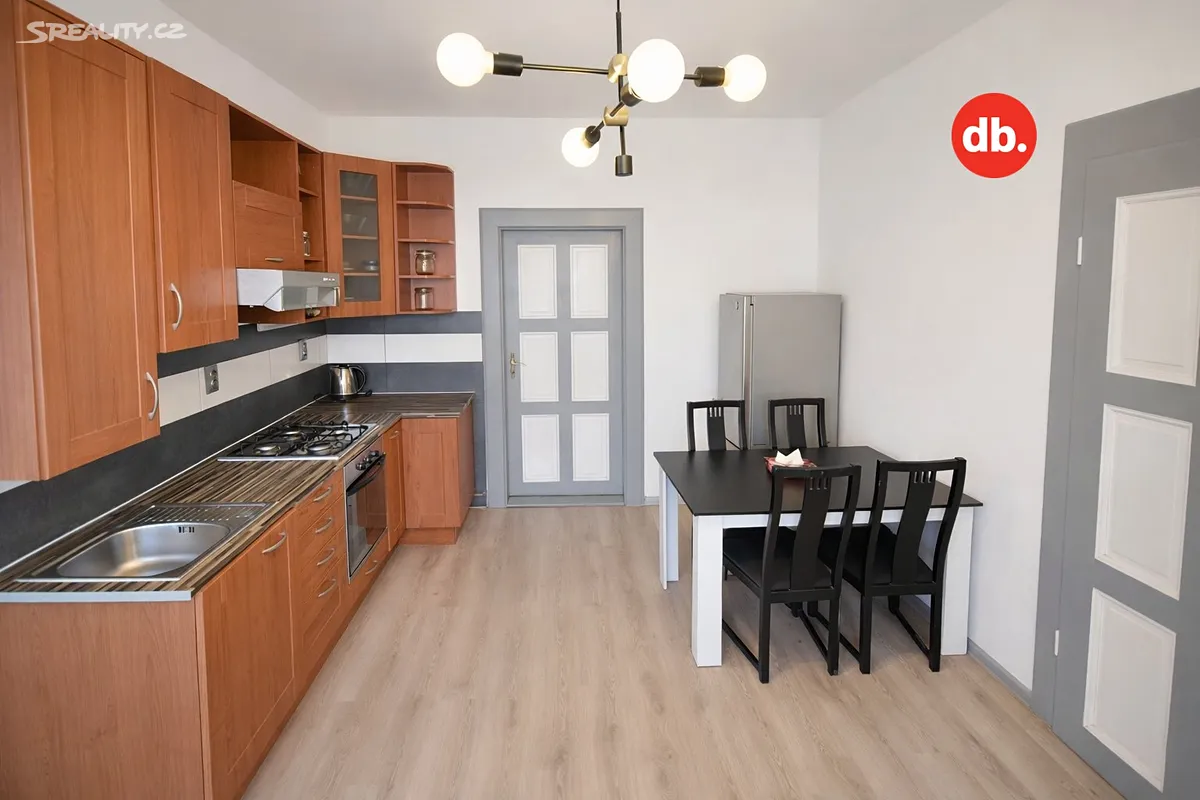 Prodej bytu 2+1 56 m², Plzeň