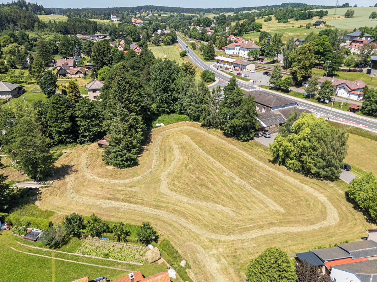 Prodej stavebního pozemku 4101 m²