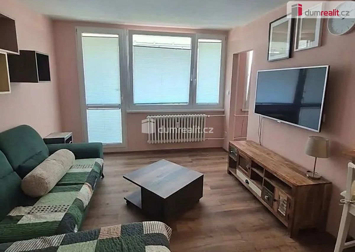 Pronájem bytu 4+kk 78 m²