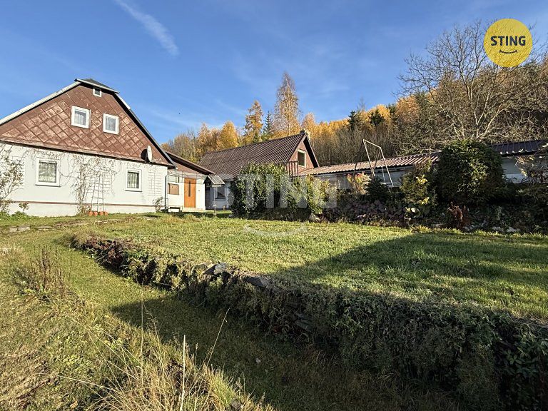 Prodej rodinného domu 150 m², pozemek 2326 m² – fotografie 2