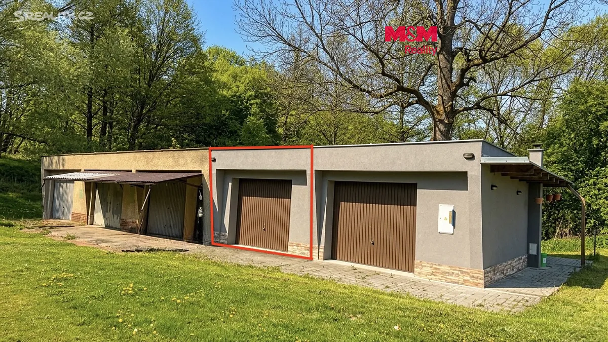 Prodej garáže 25 m², Moravský Beroun