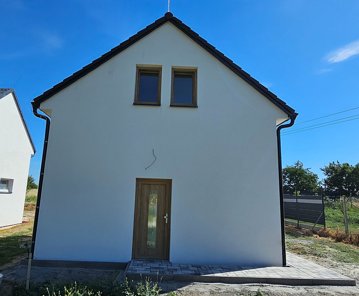Prodej rodinného domu 80 m², pozemek 640 m² – fotografie 3