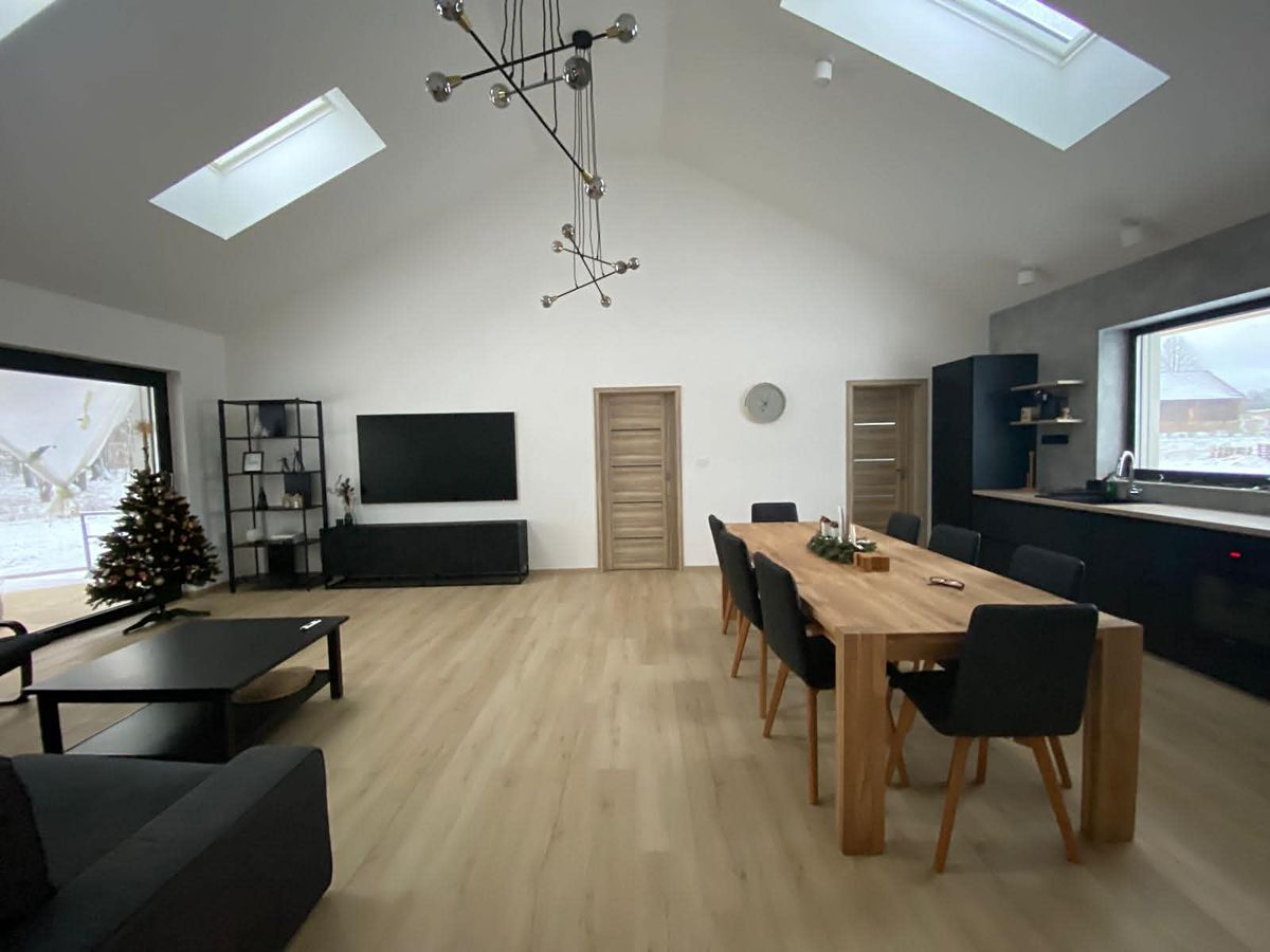 Prodej rodinného domu 131 m², pozemek 1200 m² – fotografie 3