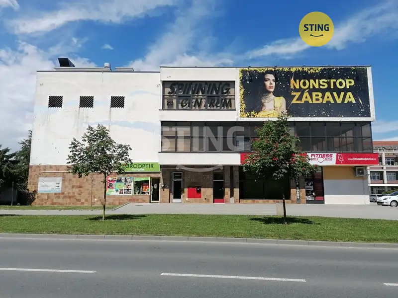 Pronájem obchodního prostoru 845 m², Prostějov – náhled fotky 1