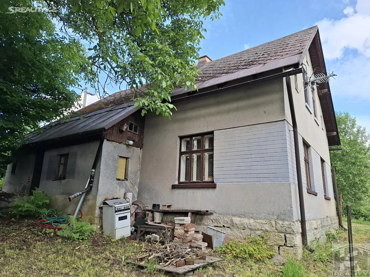 Prodej rodinného domu 140 m², pozemek 550 m² – pohled 3
