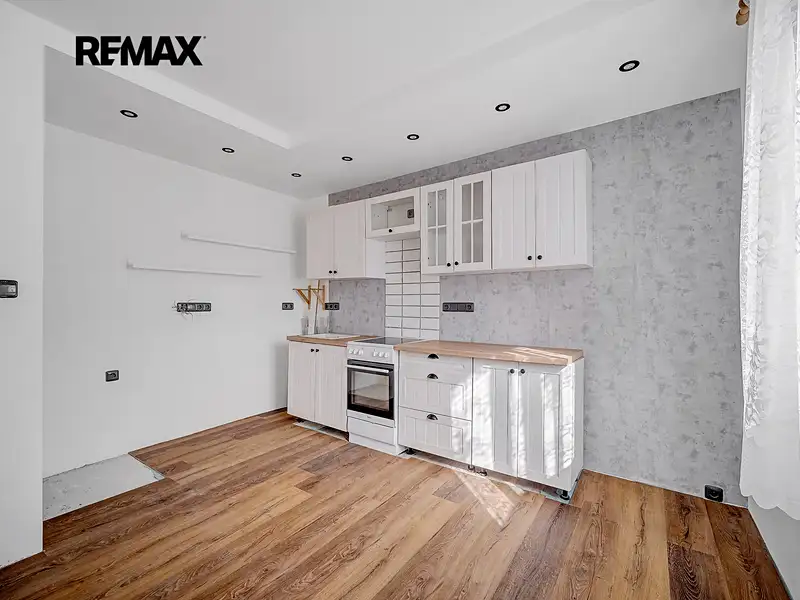 Prodej chaty 90 m², pozemek 593 m², Úpice – náhled fotky 3