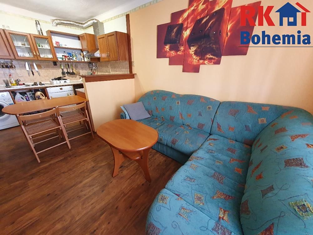 Pronájem bytu 4+kk 87 m² – fotografie 3