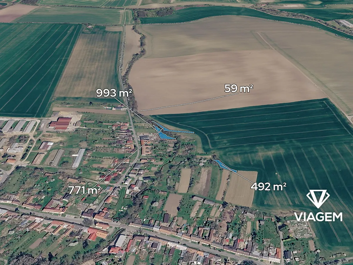 Prodej podílu 5/34 pole 360 m²