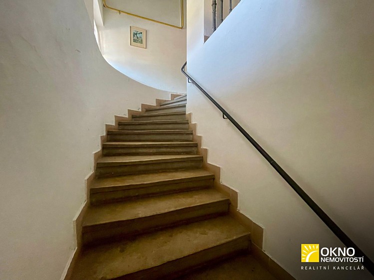 Pronájem bytu 1+1, 40 m² (7 z 8)