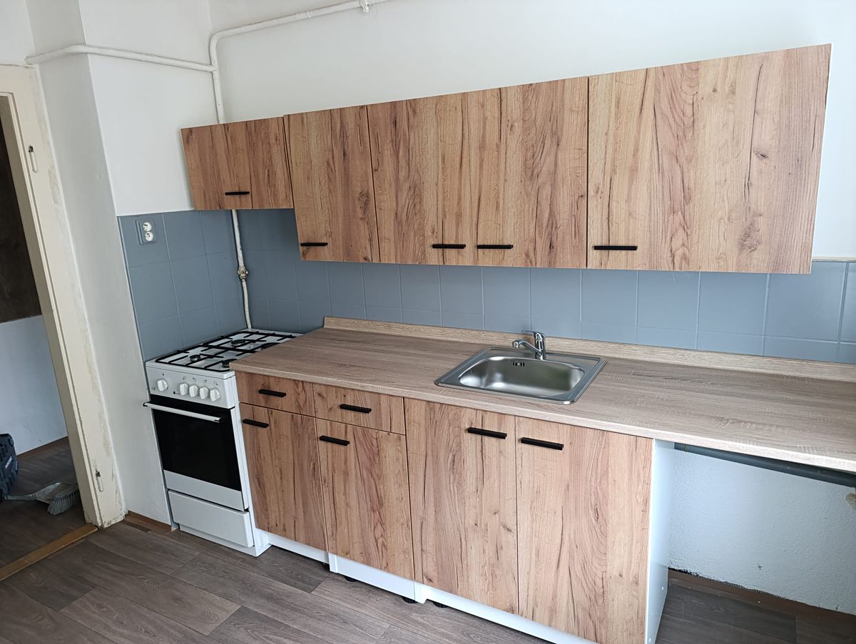 Pronájem bytu 2+1 48 m² – fotografie 3