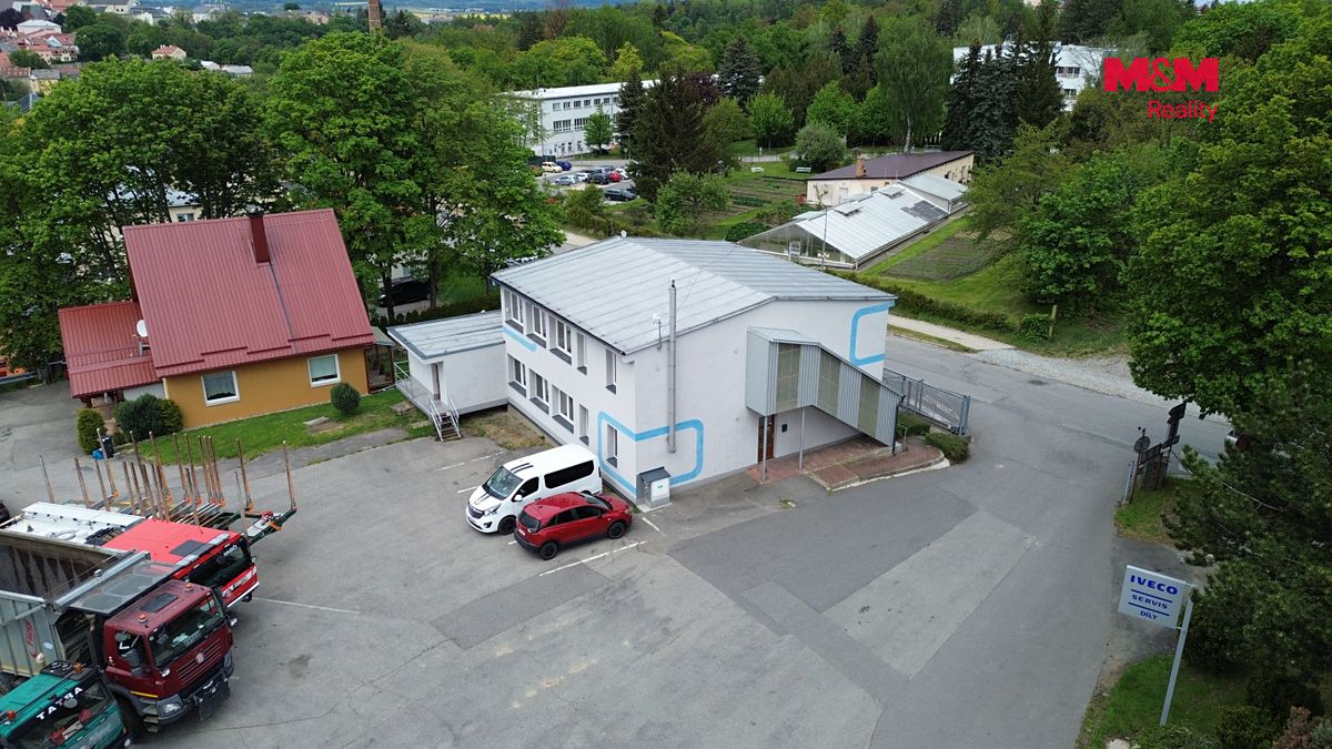 Pronájem obchodního prostoru 336 m² – fotografie 2