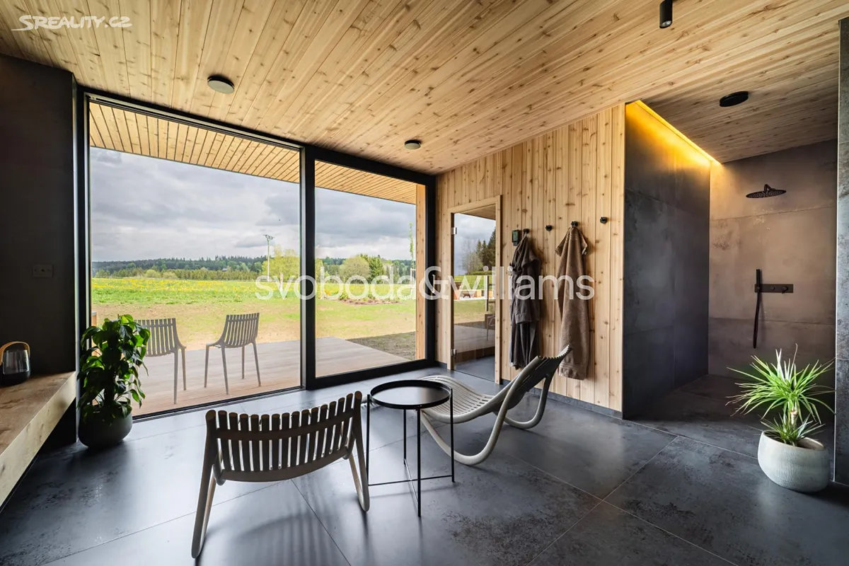 Prodej rodinného domu 303 m², pozemek 1104 m² – pohled 6