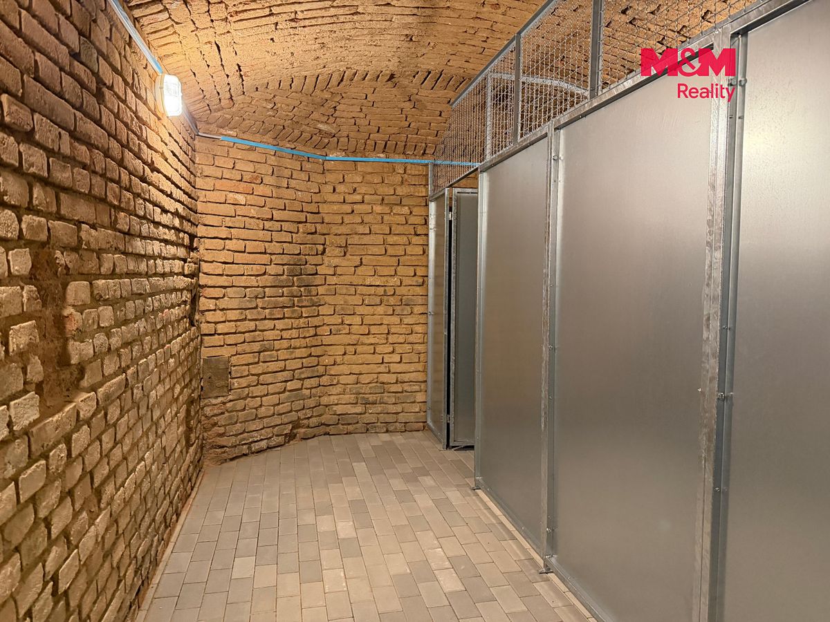 Pronájem skladového prostoru 6 m² – fotografie 2