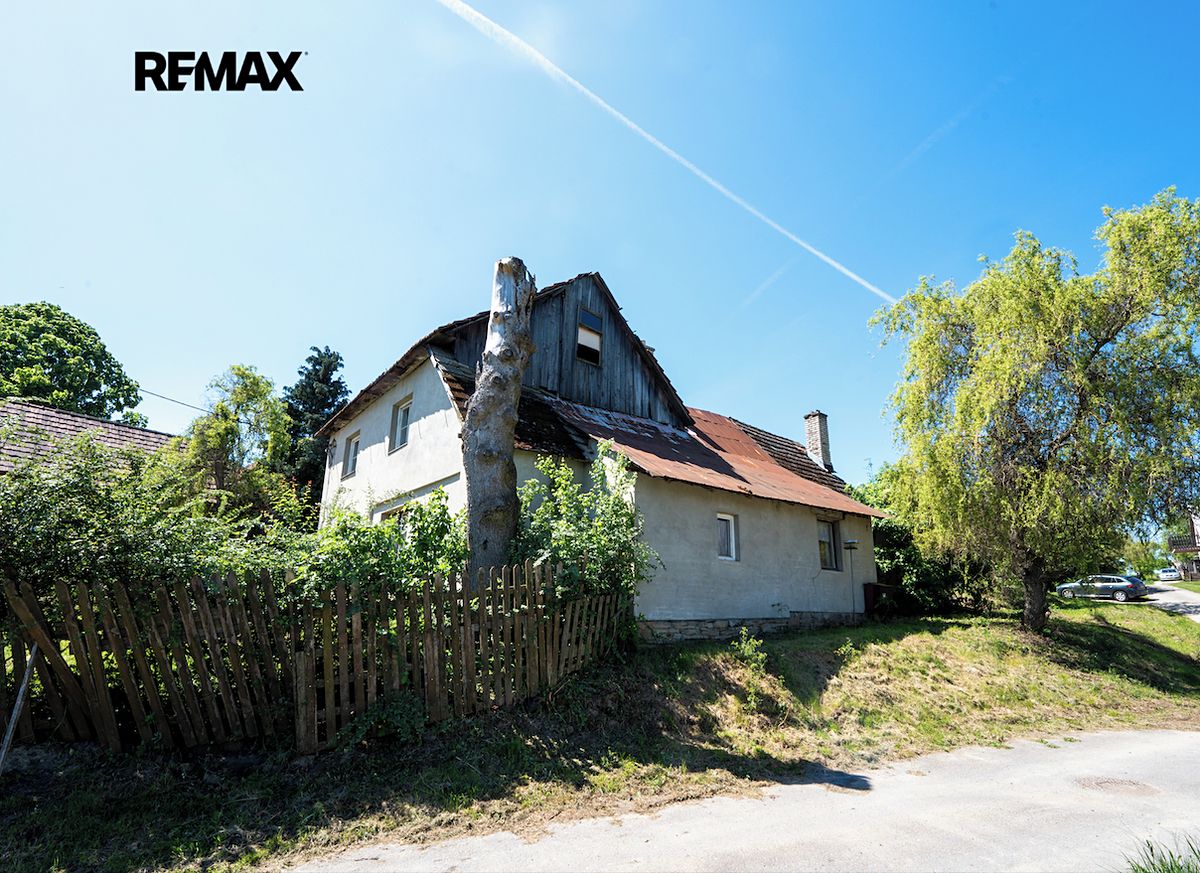 Prodej rodinného domu 120 m², pozemek 937 m² – fotografie 3