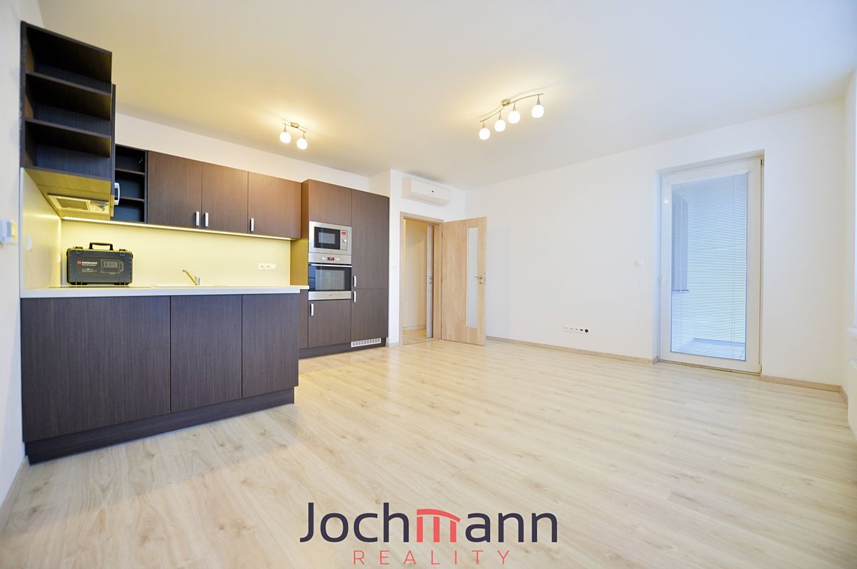 Pronájem bytu 2+kk 57 m²