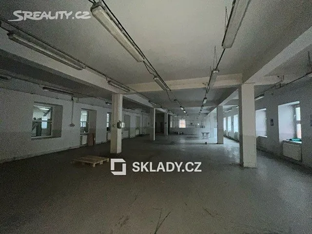 Pronájem obchodního prostoru 300 m², Liberec