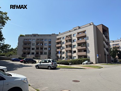 Pronájem bytu 1+kk 43 m²