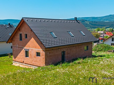 Prodej  rodinného domu 194 m², pozemek 1 131 m²