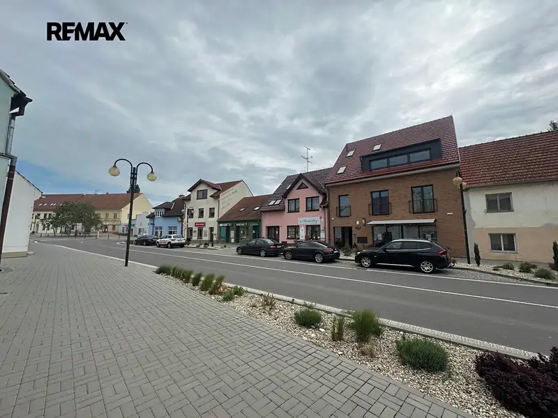 Pronájem bytu 2+kk 66 m², Slavkov u Brna – náhled fotky 2