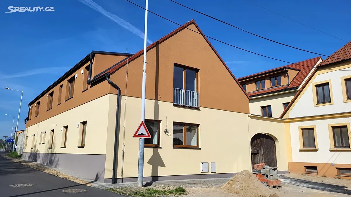 Pronájem bytu 2+kk 45 m², Praha