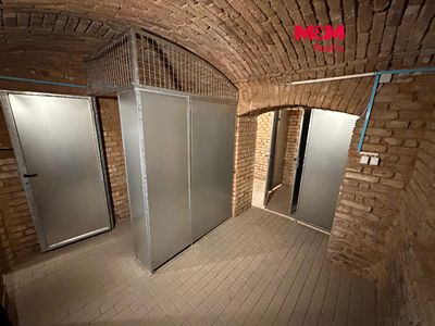 Pronájem skladového prostoru 6 m²