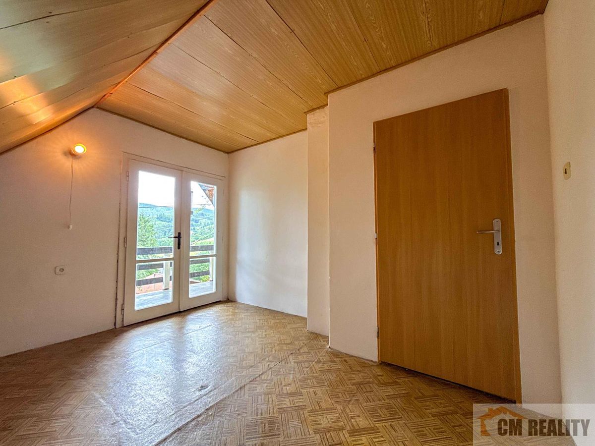 Prodej chaty 80 m², pozemek 334 m² – fotografie 2