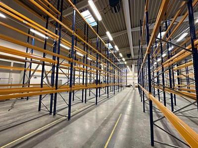 Pronájem skladového prostoru 969 m²