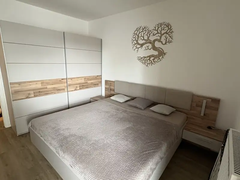 Prodej bytu 3+kk 93 m², Karlovy Vary – náhled fotky 3