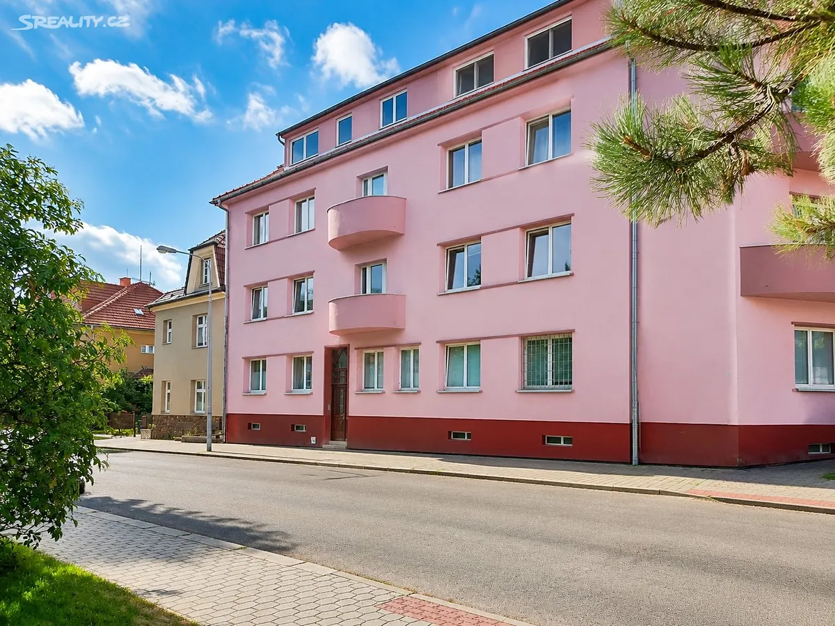 Pronájem bytu 3+kk 91 m² – pohled 6