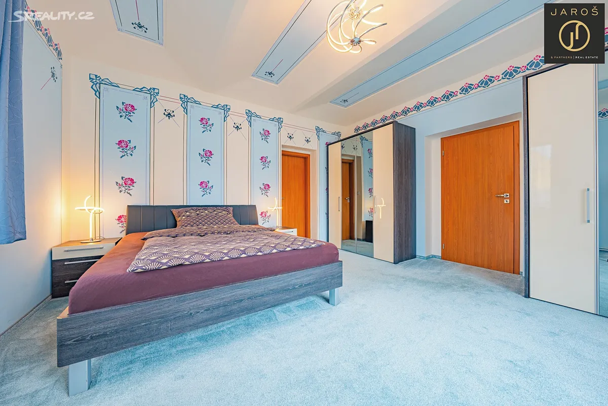 Prodej rodinného domu 167 m², pozemek 5209 m² – pohled 5