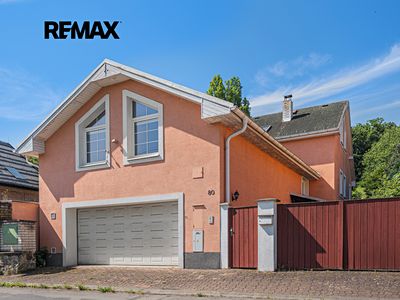 Prodej rodinného domu 260 m², pozemek 694 m²