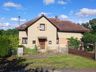 Prodej  rodinného domu 150 m², pozemek 3 022 m²