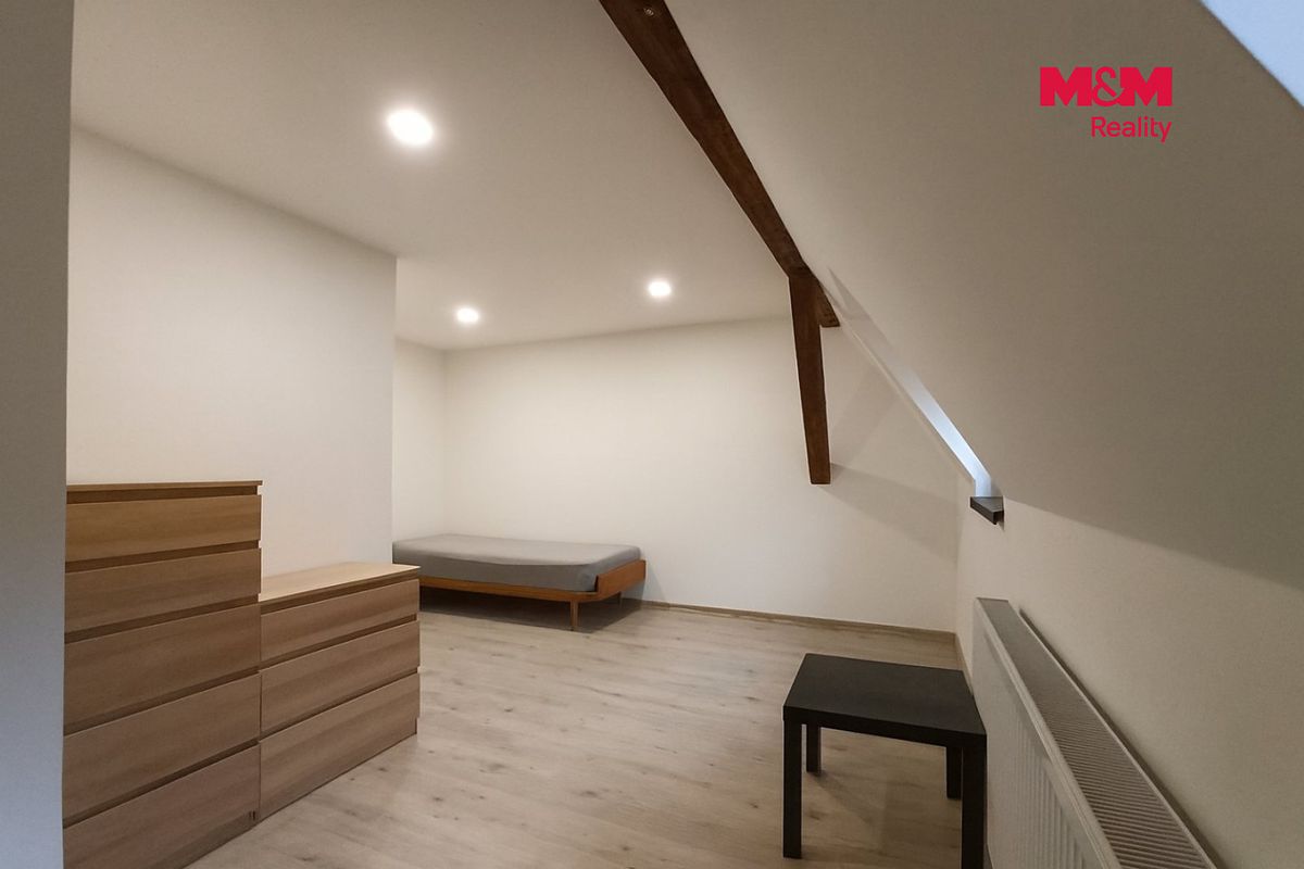Pronájem bytu 3+kk 75 m² – fotografie 4