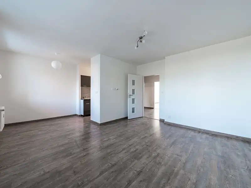Prodej bytu 3+1 76 m², Praha – náhled fotky 2