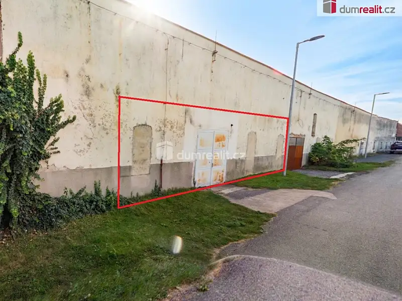 Pronájem skladového prostoru 79 m², Podivín – náhled fotky 2