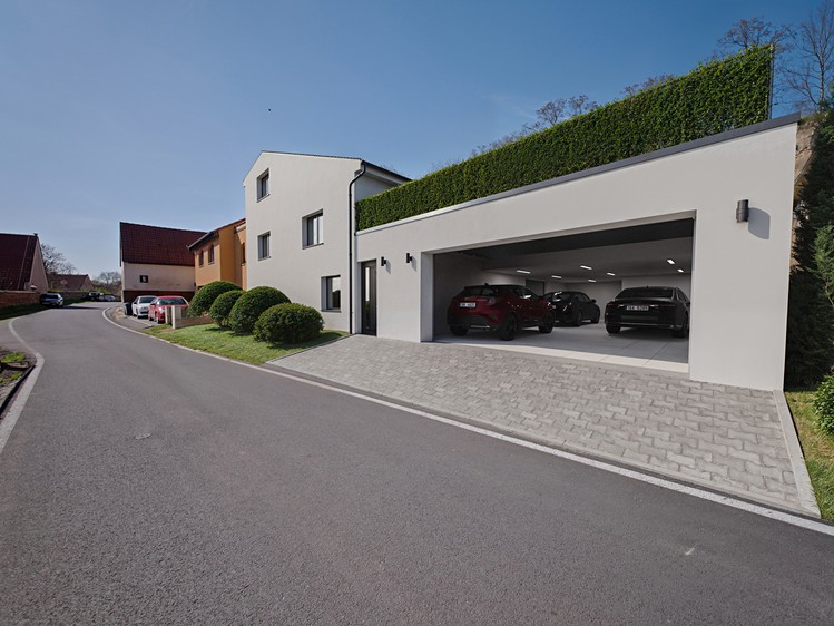 Haus zum Kauf, 150 m² (1 von 36)