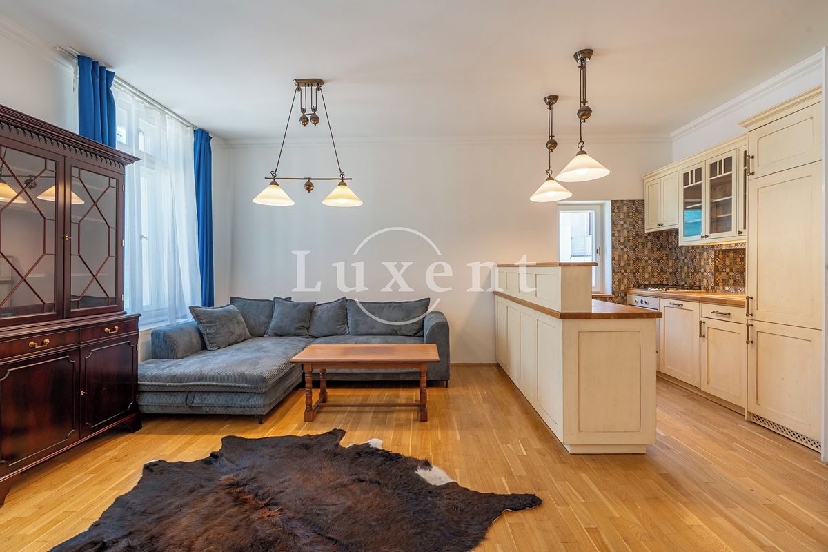 Pronájem bytu 3+kk 87 m²
