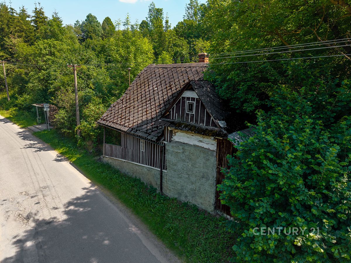 Prodej chalupy 86 m², pozemek 1299 m² – fotografie 2