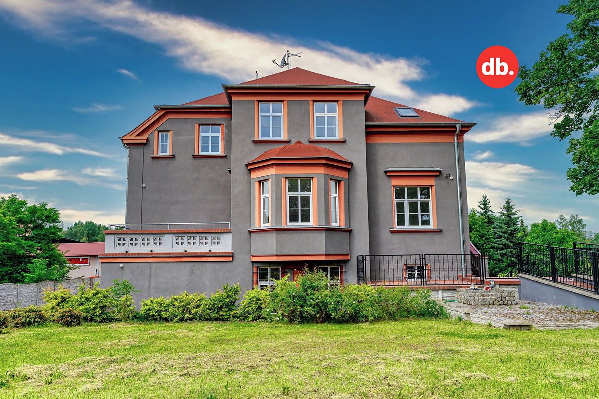 Prodej rodinného domu 750 m², pozemek 3689 m² – fotografie 2