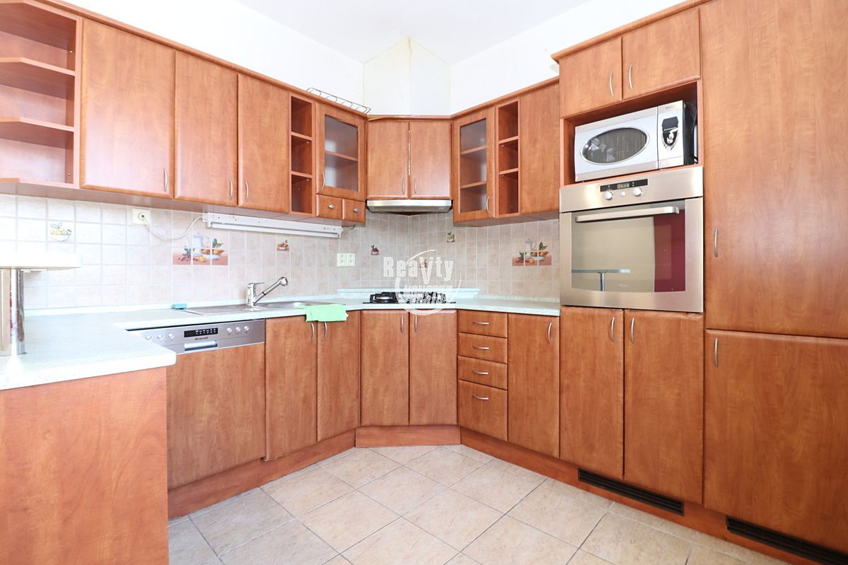Pronájem bytu 3+kk 92 m²